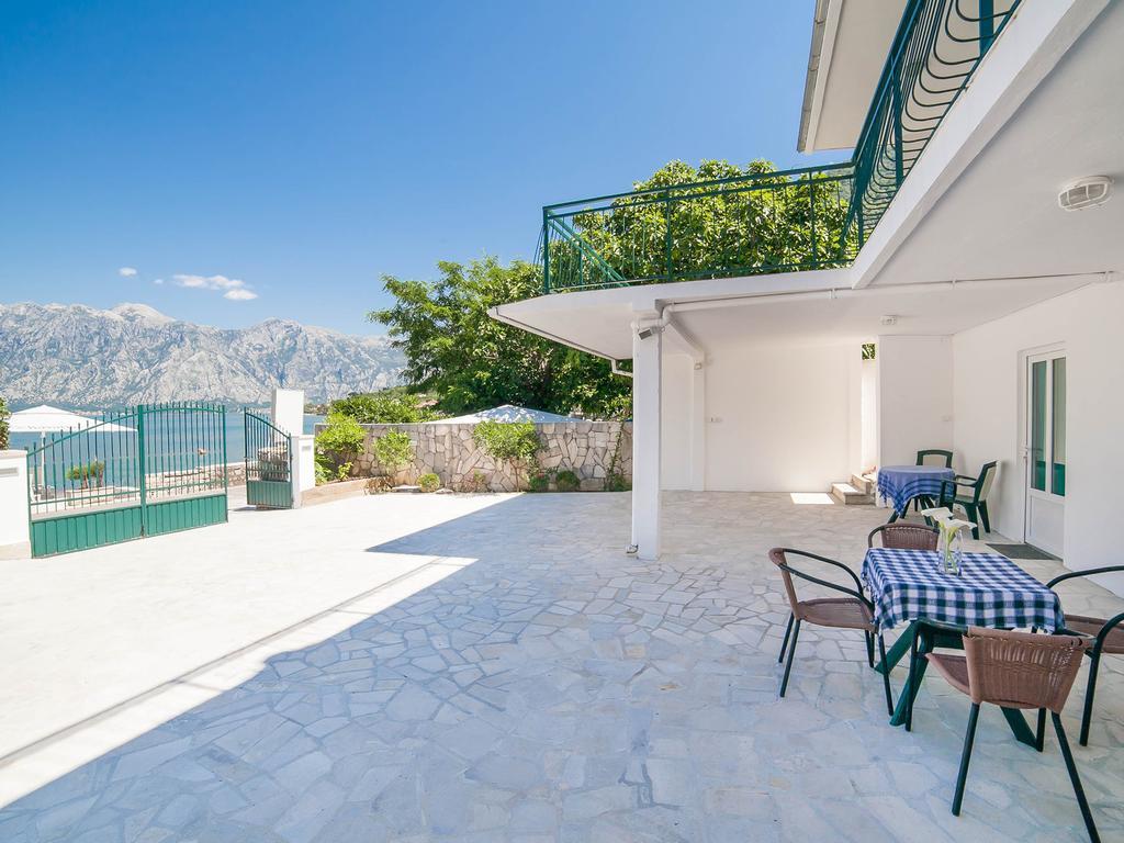 Apartments Iva Kotor Exterior foto